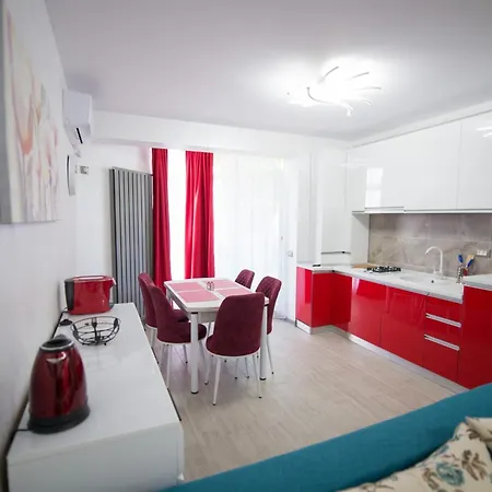 Mamaia By Alz Năvodari