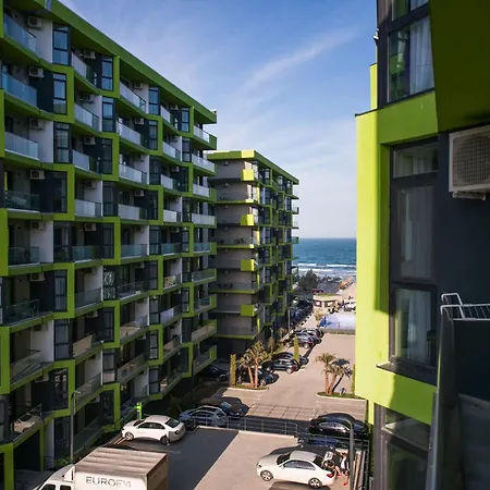 Mamaia By Alz Apartment