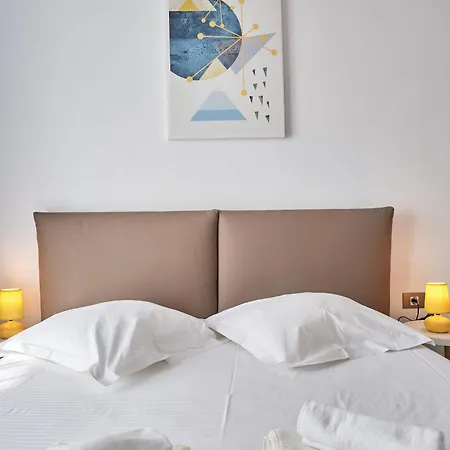 Mamaia By Alz * Năvodari