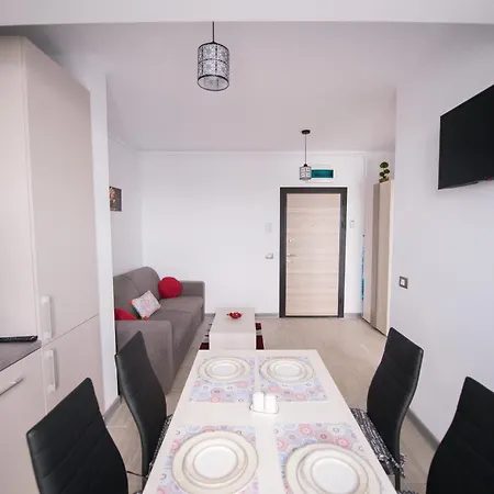 Apartment Mamaia By Alz *