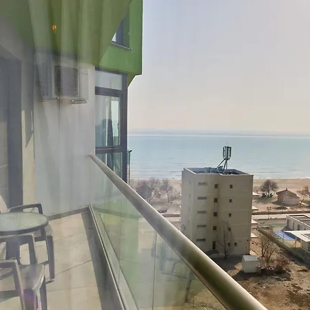 Apartment Mamaia By Alz