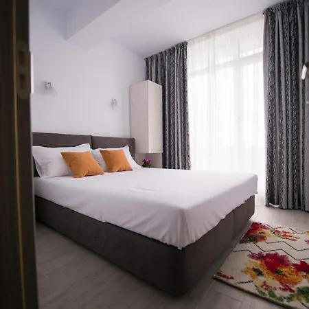 Mamaia By Alz Apartment