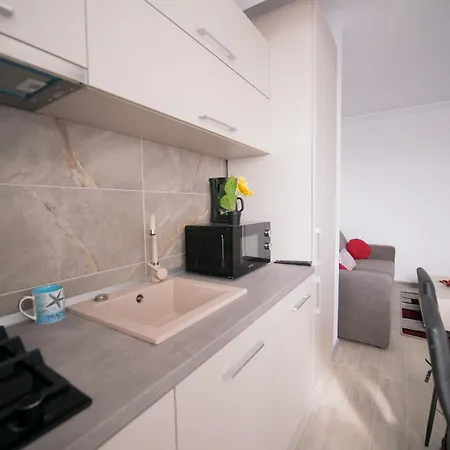 Mamaia By Alz Apartment