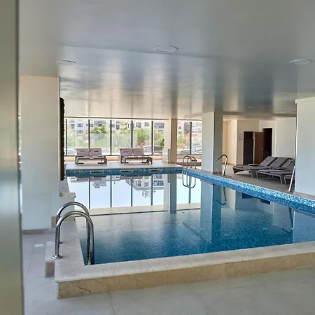 Apartment Mamaia By Alz Navodari