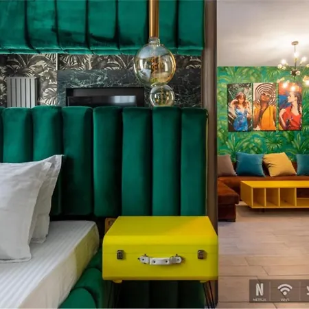 Apartment Mamaia By Alz *